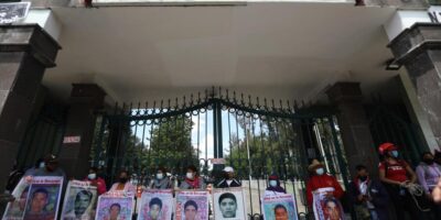 Buscan que miembros del GIEI comparezcan por caso Ayotzinapa