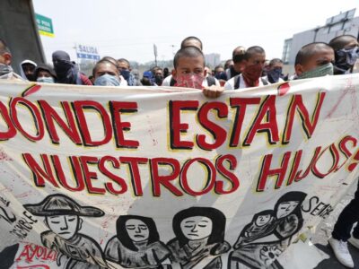 Paciencia de familias de Ayotzinapa se agota en víspera del noveno aniversario