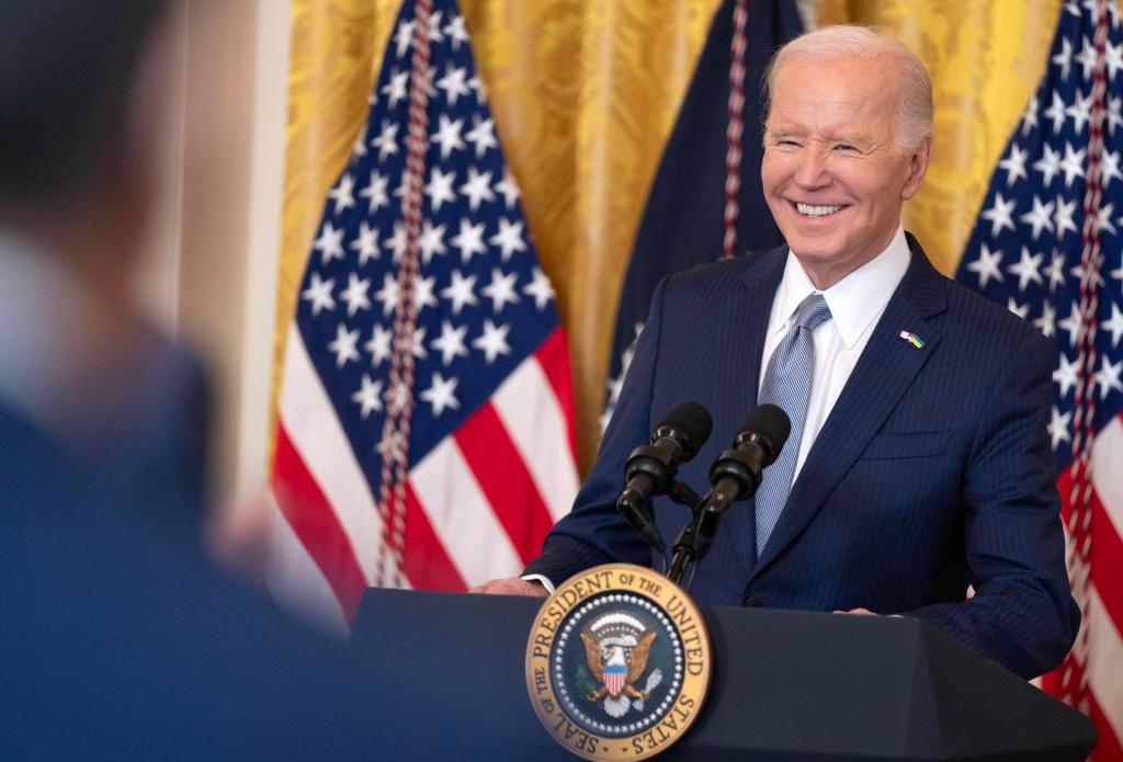 Biden busca el voto latino con una gira por Nevada, Arizona y Texas - joe-biden-ucrania-2-1024x695