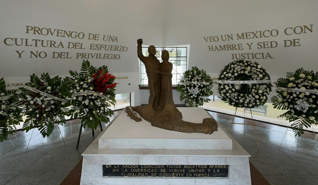 El mausoleo del candidato presidencial asesinado Luis Donaldo Colosio, en el municipio Magdalena de Kino, Sonora