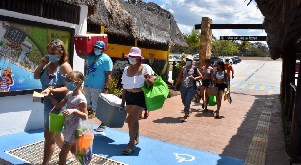 La Profeco informó que vigilará que se respeten los derechos del consumidor durante la Semana Santa