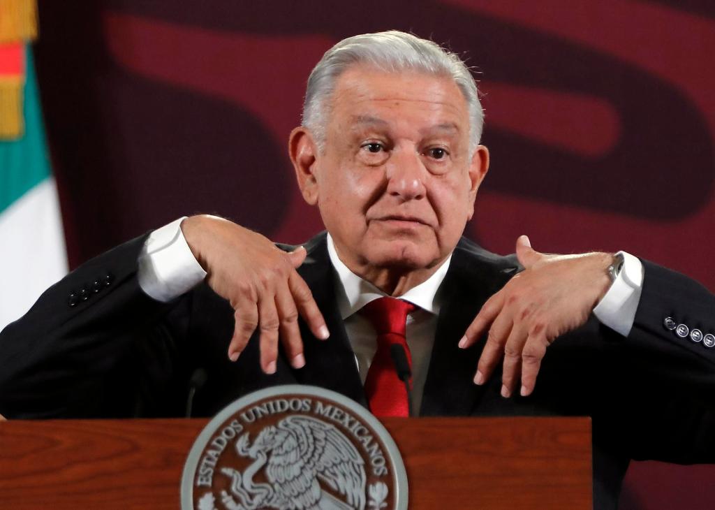 AMLO López Obrador impuestos empresarios