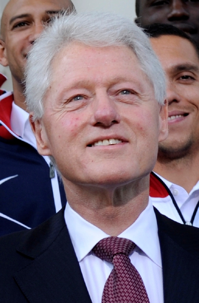 El expresidente Bill Clinton en una ceremonia en 2010