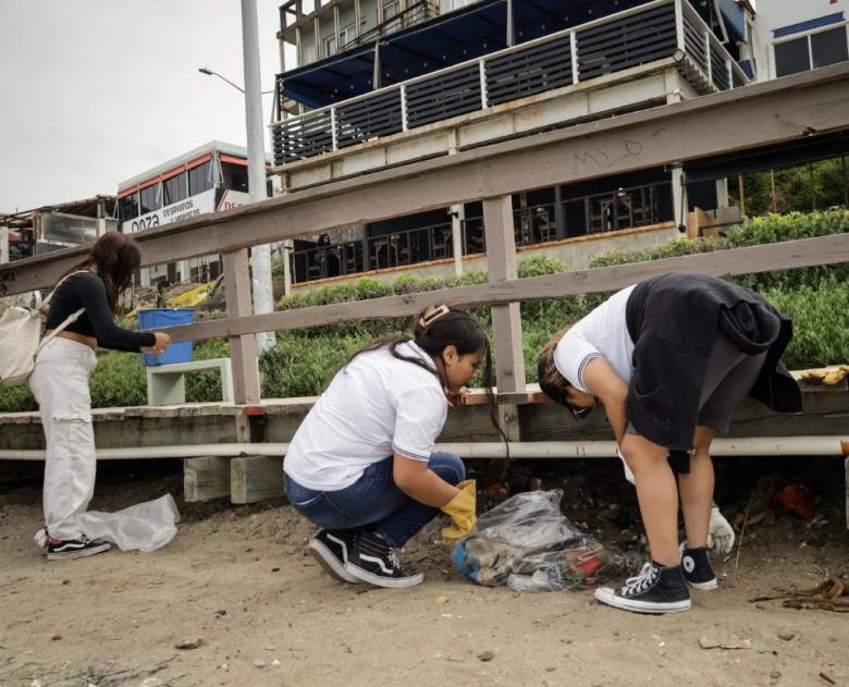 A las jornadas de limpieza del fin de semana se sumaron más de 400 voluntarios de diversas organizaciones, como Greenpeace