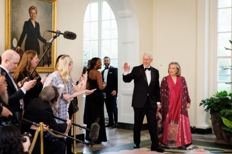 El expresidente Bill Clinton y la ex primera dama y ex secretaria de Estado Hillary Clinton (Foto de EFE)