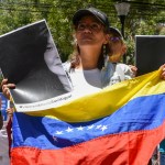 Venezolanos protestan para pedir elecciones presidenciales libres