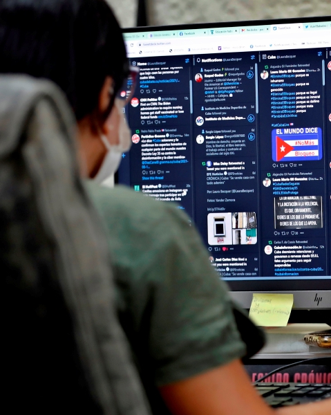 Un estudio señaló que mexicanos pasan más tiempo conectados a internet