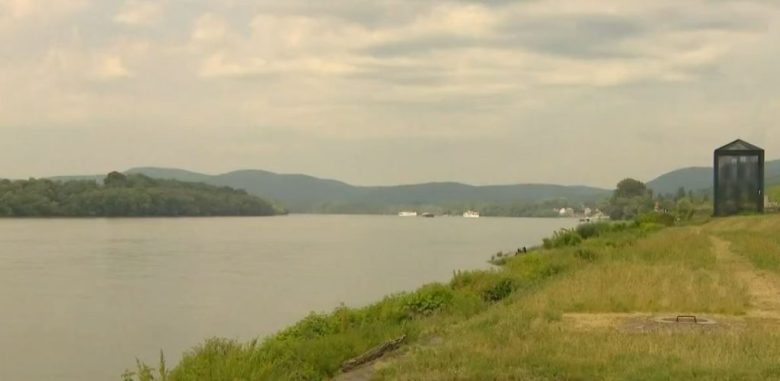 Choque de barcos en el río Danubio