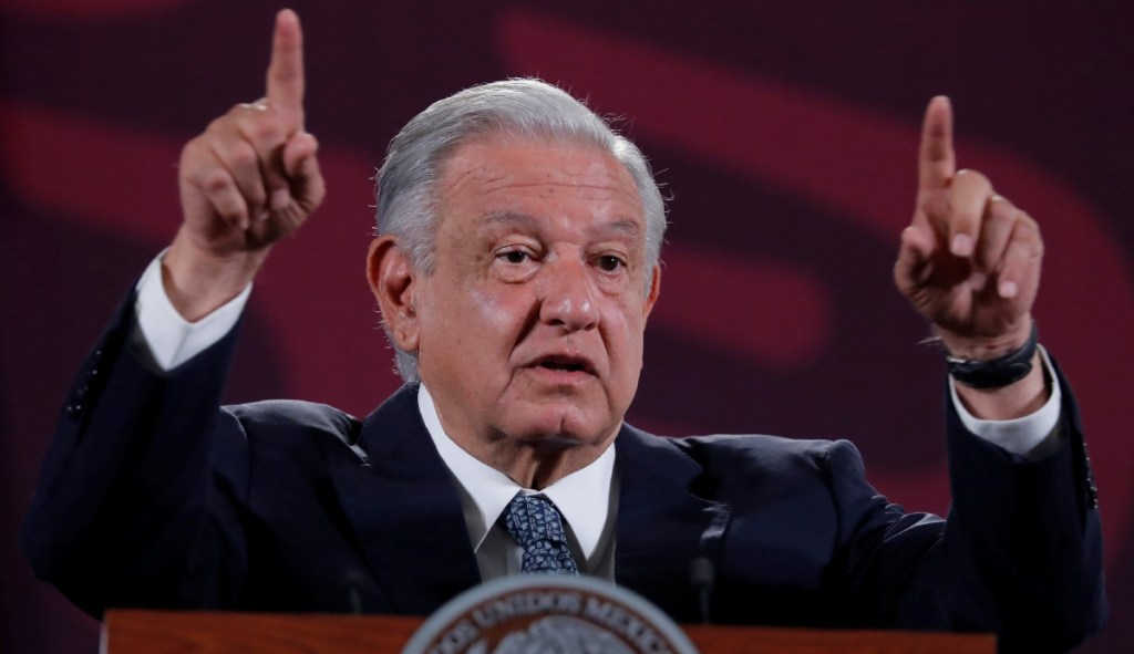 El Observatorio Ciudadanía Católica y Análisis Social del Consejo Nacional de Laicos considera que el presidente López Obrador culpa a los empresarios de la pobreza nacional, sin considerar que ha sido la clase política caciquil (del presidencialismo autoritario) el principal agente histórico del saqueo y la corrupción