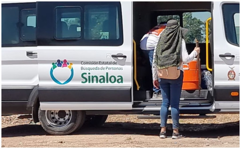 Indigente que “paseaba” con restos humanos en carrito de supermercado lleva a policías a hallazgo de cuerpo en fraccionamiento de Sinaloa