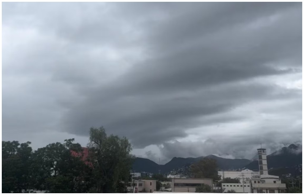 Tormenta tropical "Alberto" avanza hacia Tamaulipas y Veracruz con efectos que se pueden sentir en Monterrey, Nuevo León