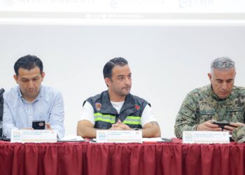 Autoridades de Cancún Inician Sesión Permanente del Comité Operativo Especializado en Fenómenos Hidrometeorológicos ante el Huracán «BERYL»