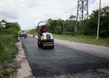 Rehabilita Gobierno de Cancún entrada/salida de Cancún-Mérida