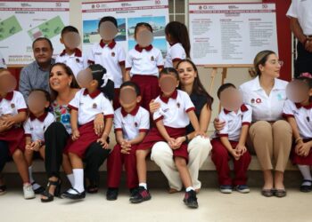 Gobierno de Cancún Respalda Compromiso por a Educación en el Fraccionamiento Cielo Nuevo