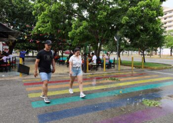 En menos de 24, Cancún reactivó su economía tras Huracán Beryl