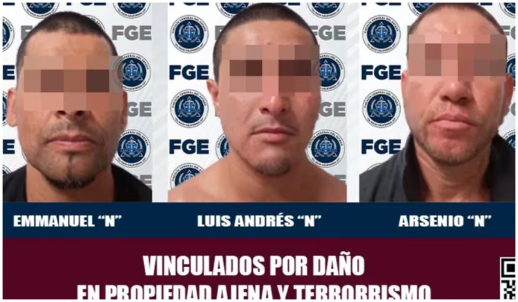 Acusan de terrorismo a tres sujetos, presuntos integrantes de 'Los Salazar' que lanzaron bombas molotov a un bar de Mexicali