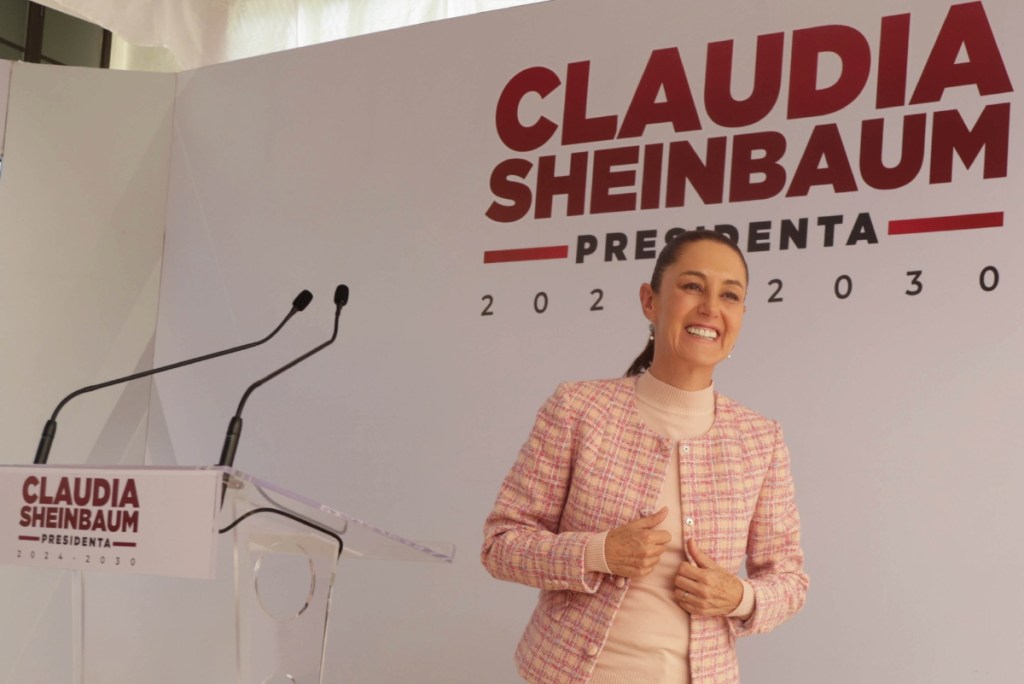 Claudia Sheinbaum, en la rueda de prensa en su casa de campaña