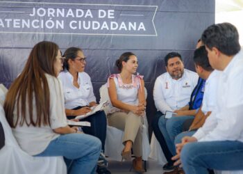 Cercana a la Gente, Ana Paty Peralta Atiende a los Cancunenses