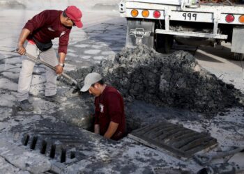 Gobierno de Cancún refuerza trabajos preventivos ante pronóstico de lluvias por onda tropical