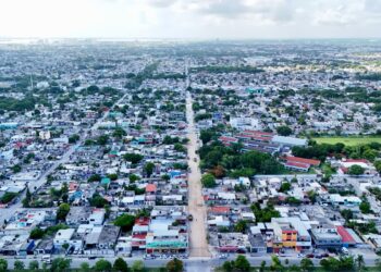 Supervisan Reconstrucción de Pavimentos en Calle 71, Cancún