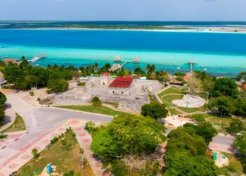Crisis de Inversión Inmobiliaria en la Riviera Maya: Más de 100 Millones de Dólares en Proyectos Suspendidos por Reforma Judicial
