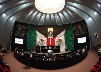 La XVII Legislatura Revisa y Aprueba Nuevas Normas Aduaneras y de Comercio Exterior en Quintana Roo