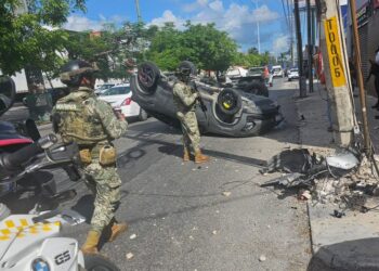 AL MOMENTO / Grave Accidente en Avenida Kabah de Cancún: Daños Materiales Importantes y Sin Víctimas