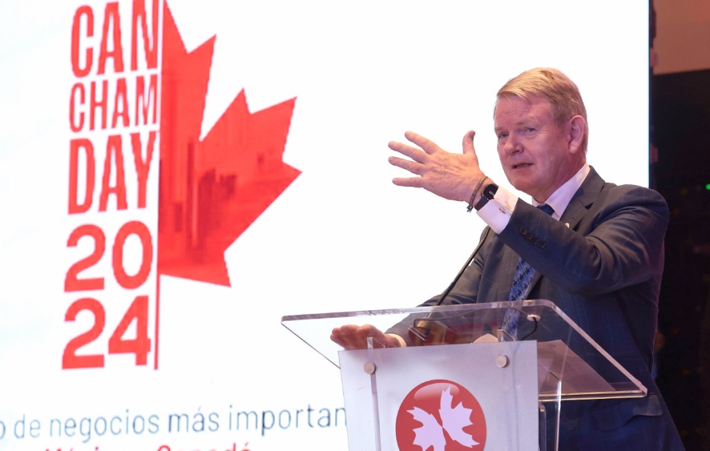 Graeme C. Clark, embajador de Canadá en México, fue uno de los que levantó la voz para externar su preocupación por la reforma judicial