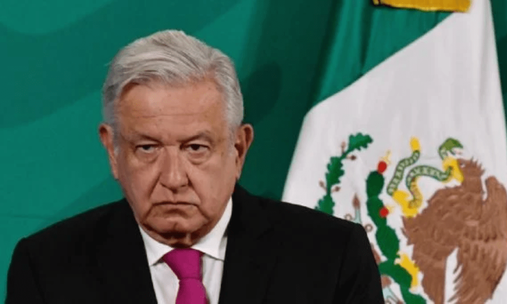 AMLO presenta una serie de datos falsos y engañosos en los spots de su sexto informe de gobierno, pero un verificado de datos lo desmiente.