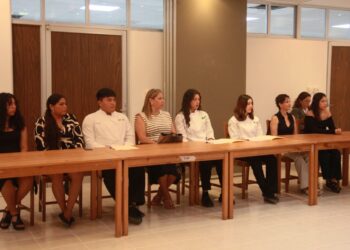 Estudiantes de UT Cancún BIS Viajaron a Canadá para Experiencia Gastronómica en Sault College