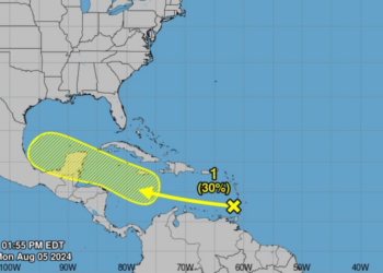 Protección Civil de Quintana Roo Monitorea Zona de Baja Presión en Antillas Menores: Probabilidad de Desarrollo Ciclónico