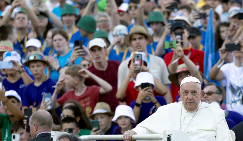 El papa Francisco se reúne con 50 mil monaguillos el martes