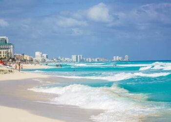 Descenso en Ocupación Hotelera en Quintana Roo al Cierre de la Temporada de Verano 2024: Factores y Tendencias