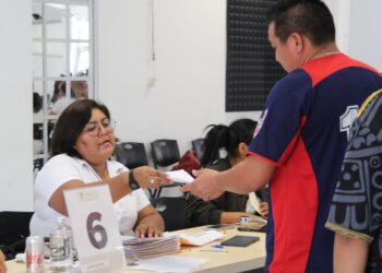 ¿Quieres una beca en Cancún? ¡Revisa los requisitos y fechas aquí!