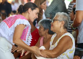 Lo que Ana Paty Peralta Está Haciendo por los Sectores Vulnerables en Cancún te Sorprenderá