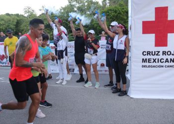 Descubre cómo Ana Paty Peralta se suma a la causa de la Cruz Roja Mexicana