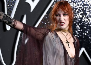 Chappell Roan compara la fama con un “exesposo abusivo” y revela el consejo que le dio Lorde