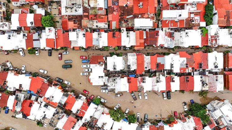 Graves inundaciones dejó en Acapulco el huracán John (Foto de EFE)