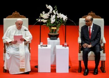 El Papa pedirá perdón por pecados de la Iglesia: testimonio de víctima de abuso