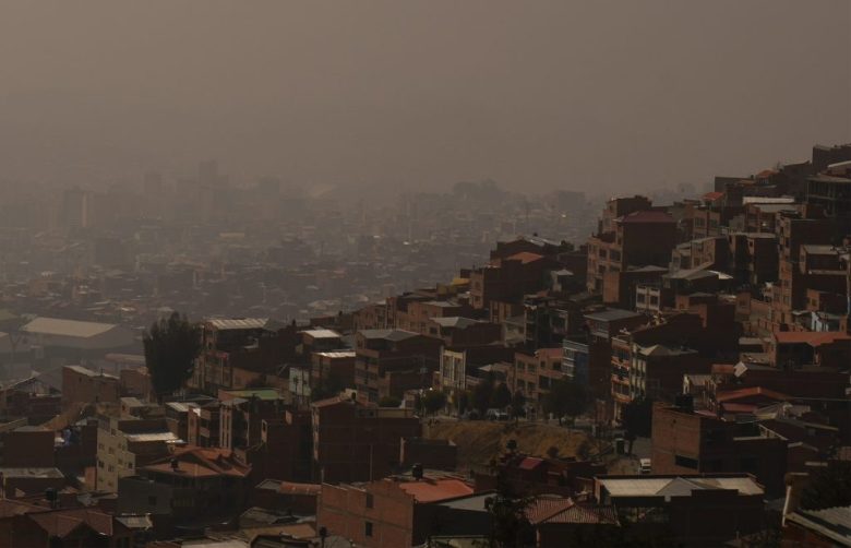 La elevada contaminación en Bolivia ya generó una emergencia nacional (Foto de EFE)