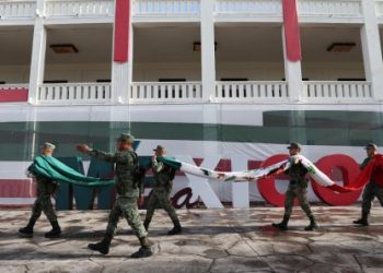 En Chetumal, autoridades conmemoraron el 259 aniversario del natalicio de don José María Morelos y Pavón