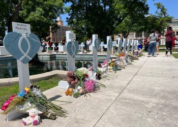 Falta de mando y capacitación afectó la respuesta de agentes de CBP en masacre de Uvalde