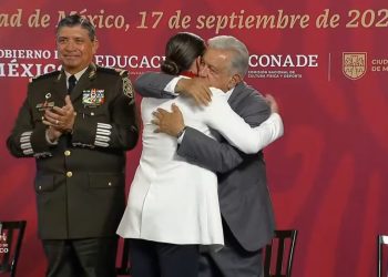 “Fue cuestionada y resistió”: AMLO resalta labor de Ana Guevara en la Conade