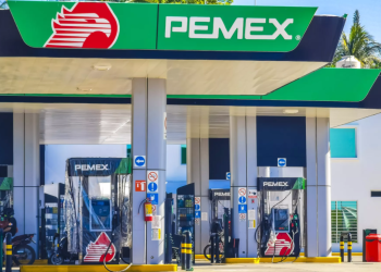 “Gasolinazo” disfrazado en México; así captan más dinero en este sexenio que con Calderón y Peña Nieto