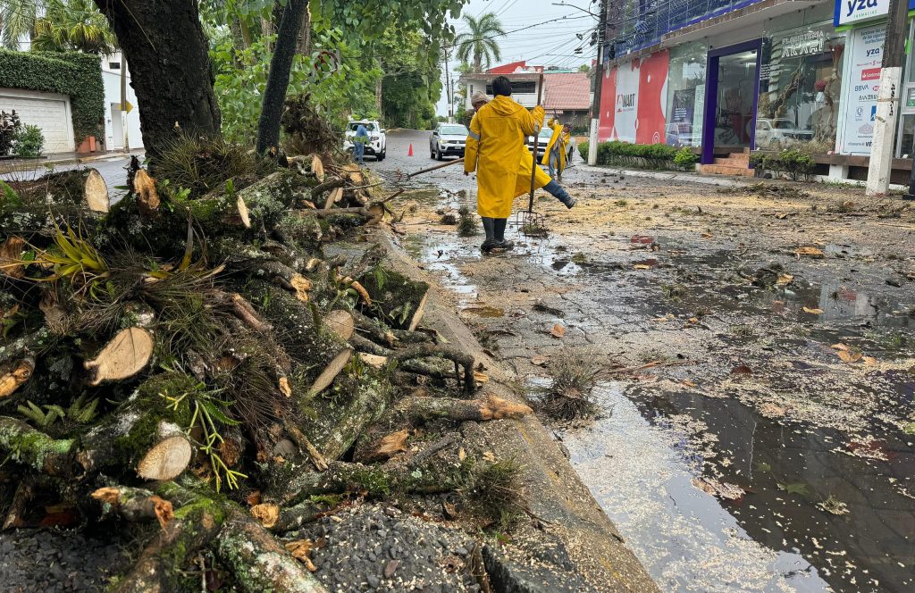 Frente frío afecta Veracruz