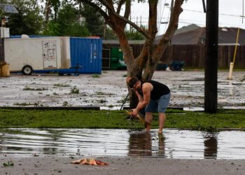Huracán Francine se degrada a depresión tras causar inundaciones en Nueva Orleans, EE.UU.