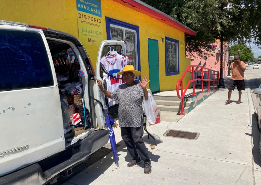 Los haitianos que viven en Estados Unidos, como Yolande Fertil, residente en Miami, están hastiados de los comentarios de Trump