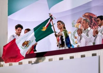 Miles de quintanarroenses celebran el Grito de Independencia junto a Mara Lezama en Chetumal