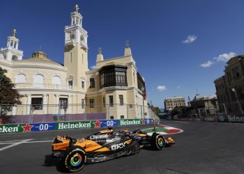 Piastri gana el GP de Azerbaiyán; ‘Checo’ Pérez abandonó la carrera tras choque