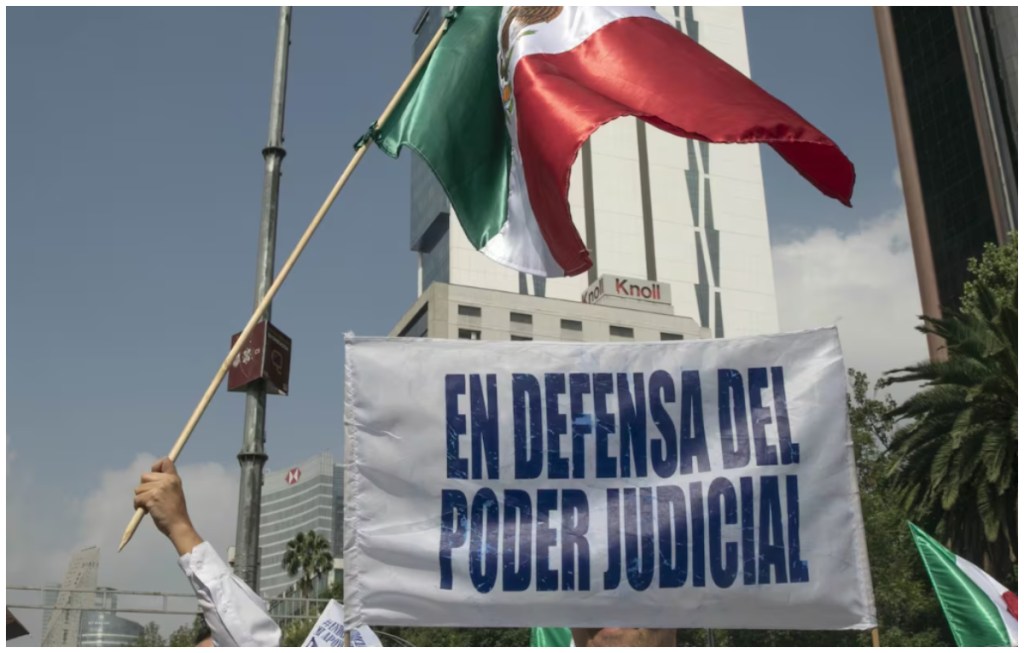 Senado recibe dictamen de reforma al Poder Judicial y lo turna de inmediato a comisiones. Llegaría al pleno en una semana